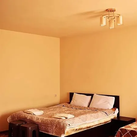 Напротив Спортивно-Концертного Комплекса Apartment Yerevan Exterior photo