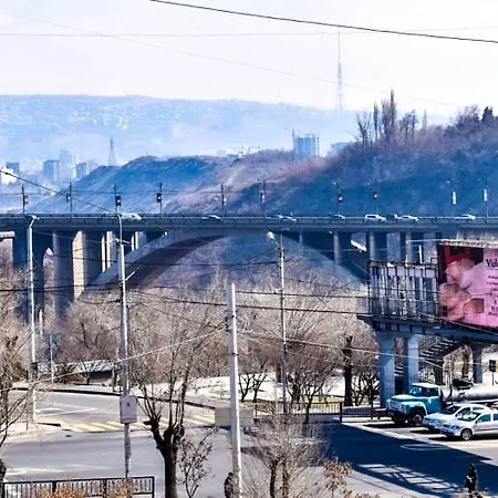 Напротив Спортивно-Концертного Комплекса Apartment Yerevan Exterior photo